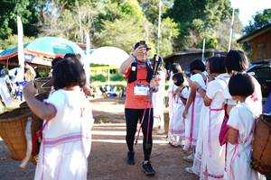 BIB: 3077
                            <button type="button" onclick="openModal(19044468)" class="btn btn-primary btn-sm float-right btn-popup" data-toggle="modal" data-target=".modal-high-quality">
                        <i class="fas fa-shopping-cart"></i> Add to Cart
                    </button>
                                            <button type="button" onclick="isThisMe(19044468, true)" class="btn btn-success btn-sm float-right btn-popup btn-isme hidden" data-toggle="tooltip" data-placement="bottom" title="นี่คือรูปของคุณใช่ไหม คลิกที่นี่เพื่อเอาเข้าอัลบั้ม">
                        <i class="fas fa-plus"></i> Add to album
                    </button>
                    <button type="button" onclick="isThisMe(19044468, false)" class="btn btn-warning btn-sm float-right btn-popup btn-isnotme hidden">
                        <i class="fas fa-ban"></i> Remove from album
                    </button>